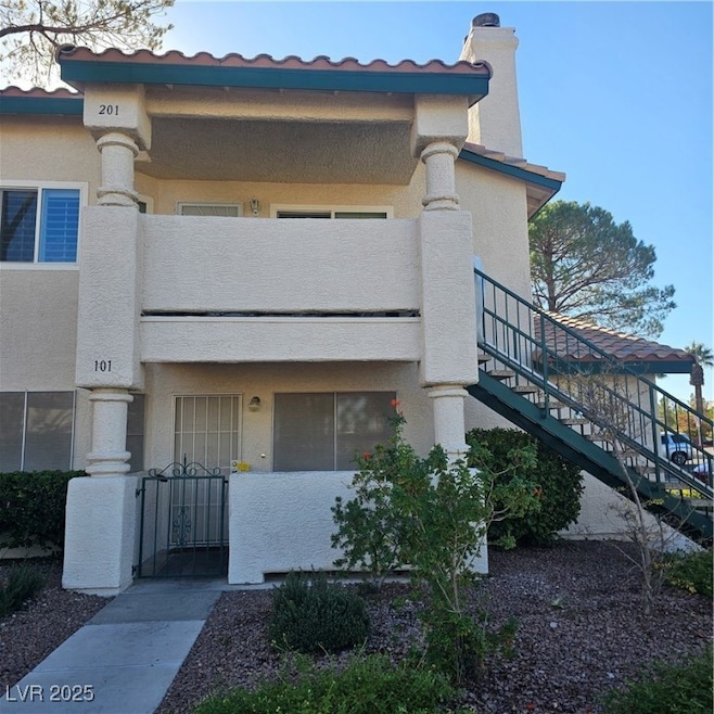 1404 Oak Rock Dr unit 101, Las Vegas, NV 89128 - photo 1