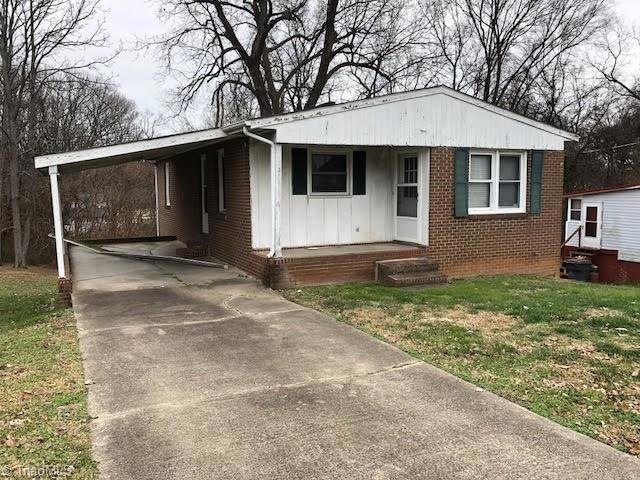 337 S Branch St, Reidsville, NC 27320 - photo 1