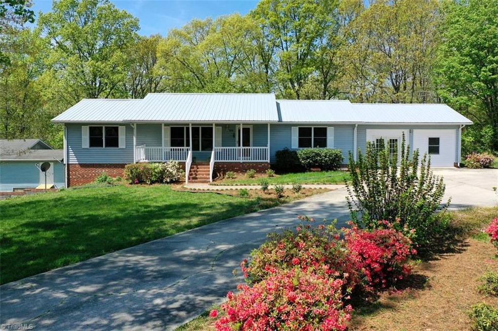 3646 Nc Highway 134, Asheboro, NC 27205 - photo 1