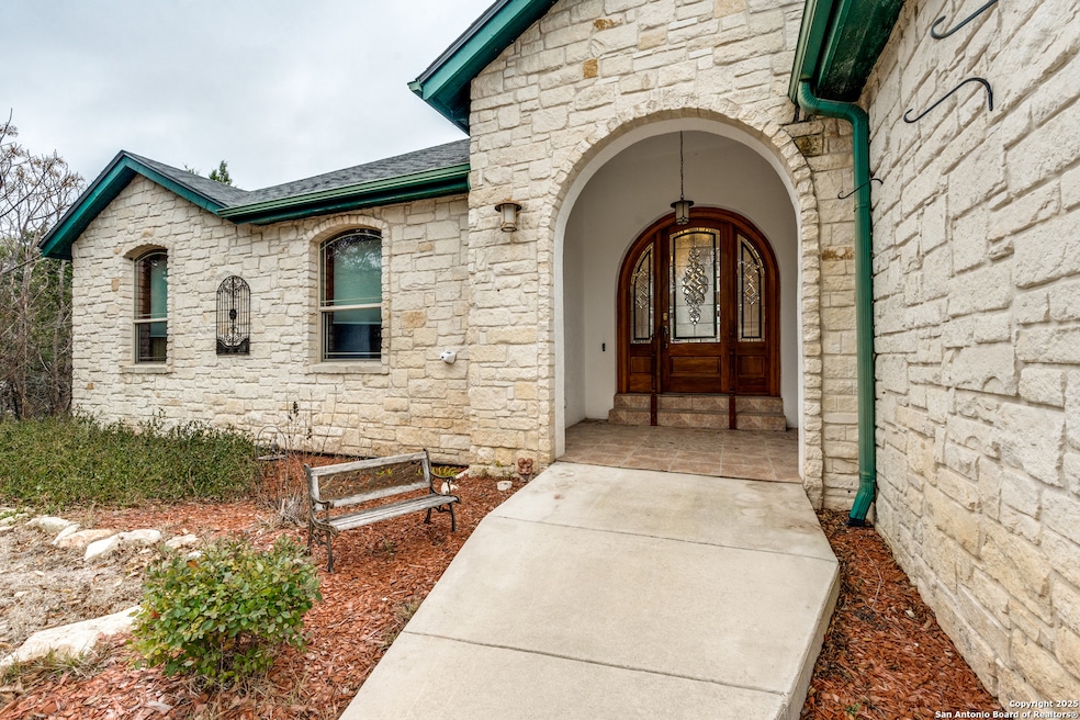 2667 Country Ledge Dr, New Braunfels, TX 78132 - photo 1
