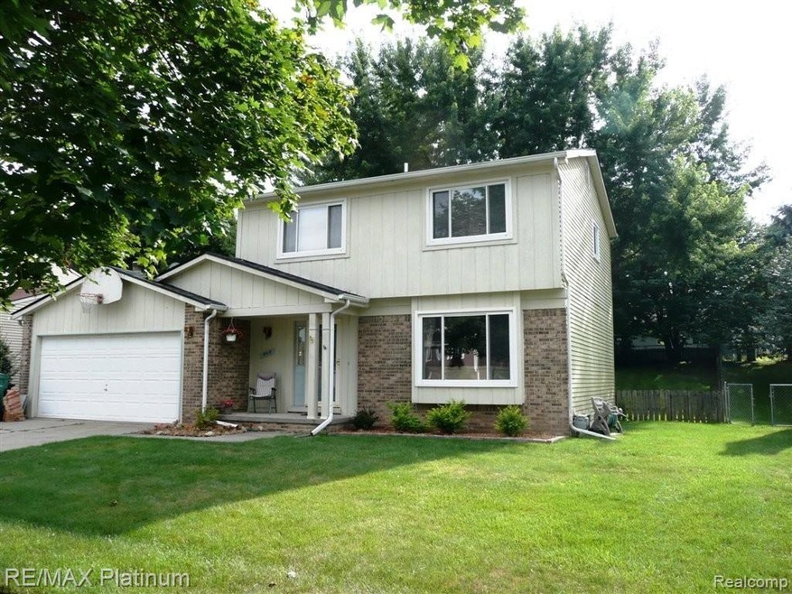 868 Devonshire Blvd