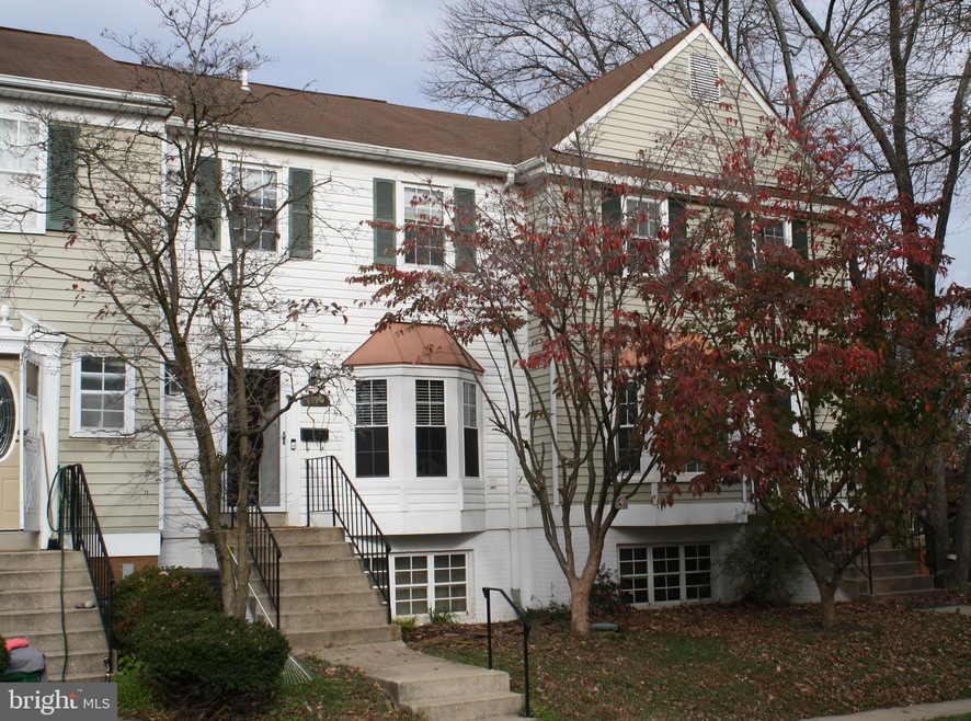 1450 Vineyard Ct, Crofton, MD 21114 - photo 1