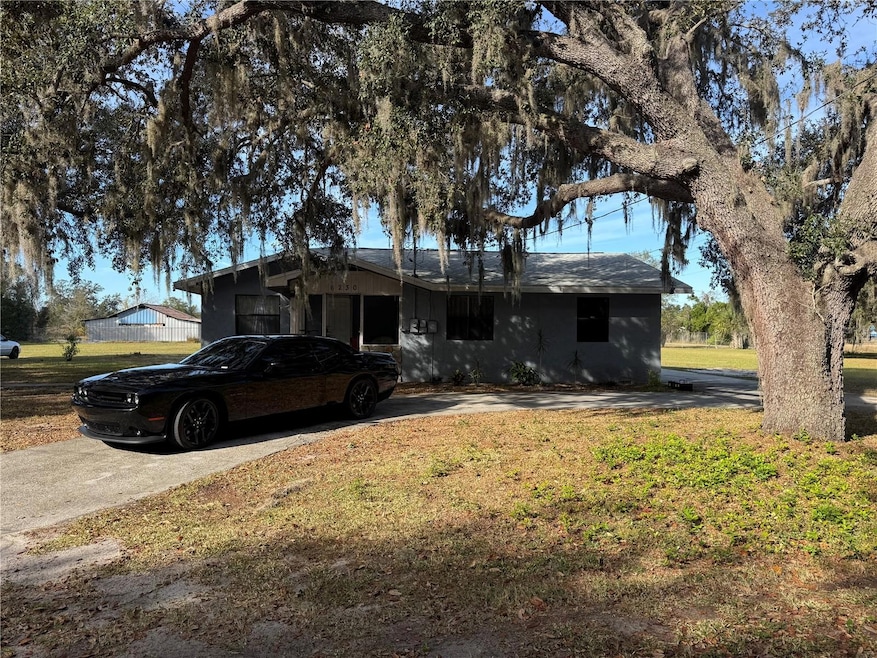 6230 Lake Luther Rd, Lakeland, FL 33805 - photo 1