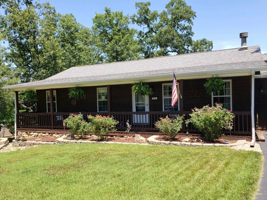 135 Deer Park Cir, Kimberling City, MO 65686 - photo 1