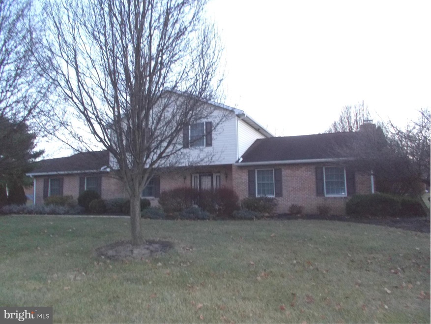 1715 Mount Aetna Rd, Hagerstown, MD 21742 - photo 1