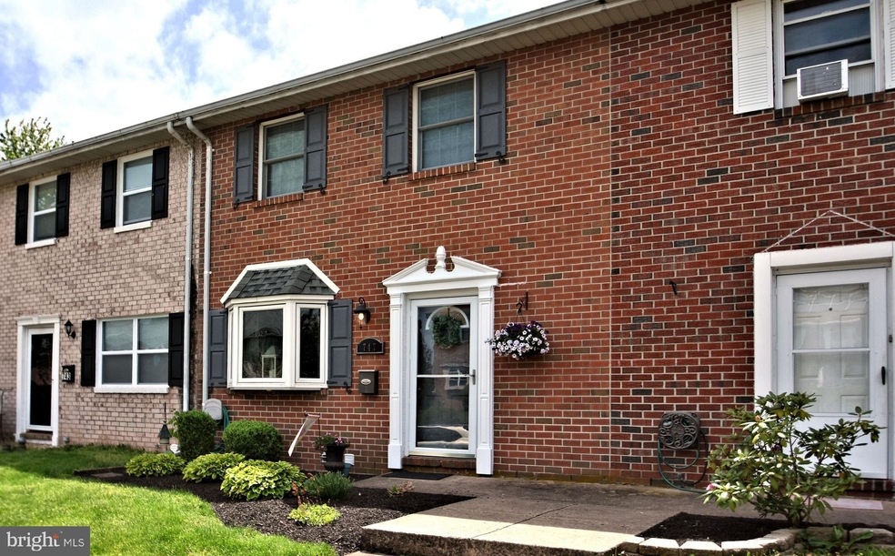 747 Jefferson St, Red Hill, PA 18076 - photo 1