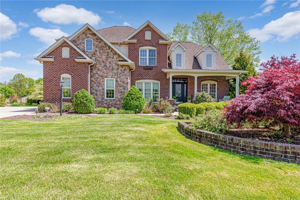 1205 Fieldcrest