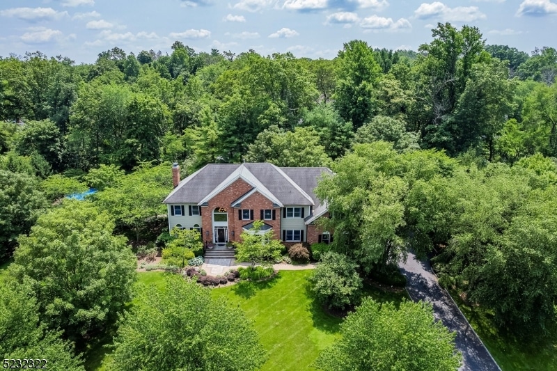 Sold $1,260,000 • Co-Listing Agent