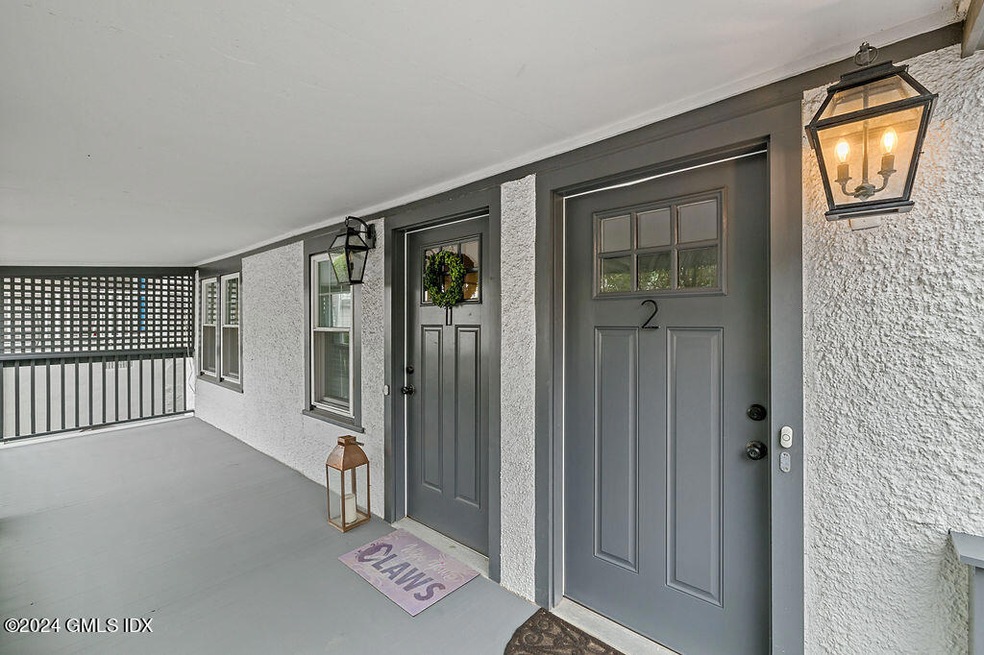 280 Davis Ave unit 2, Greenwich, CT 06830 - photo 1