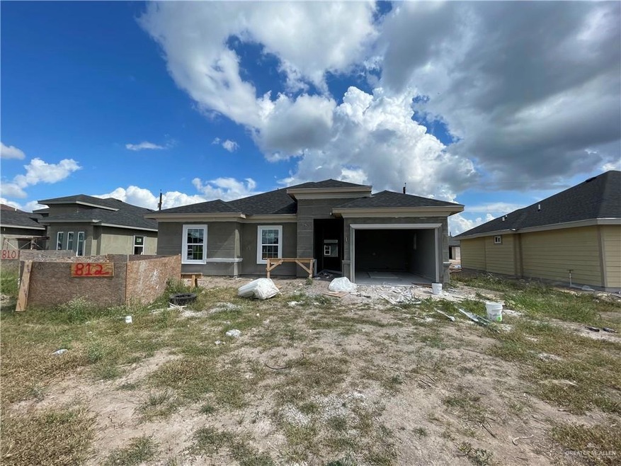 812 Lark Cir, Alamo, TX 78516 - photo 1