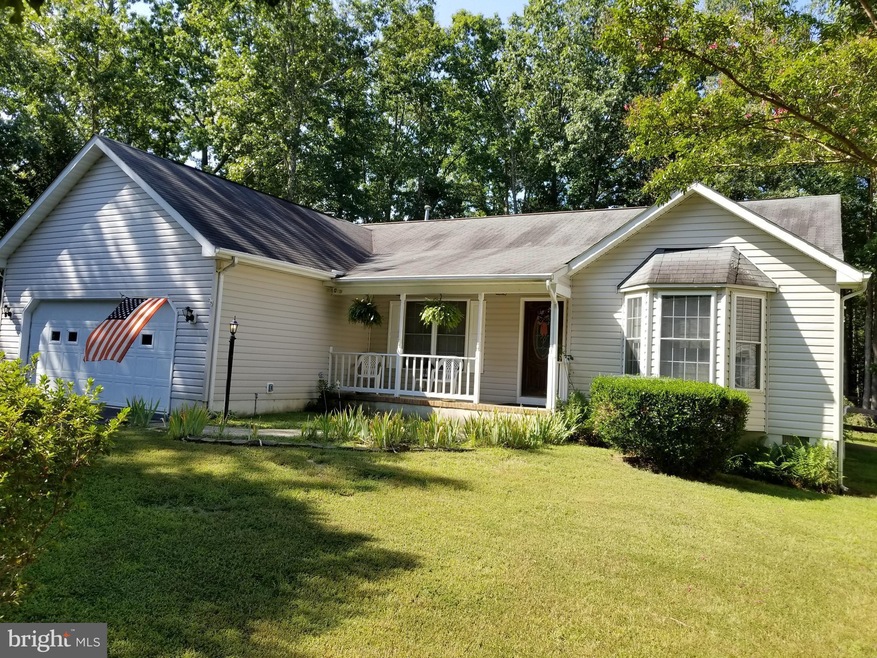 193 Land Or Dr, Ruther Glen, VA 22546 - photo 1