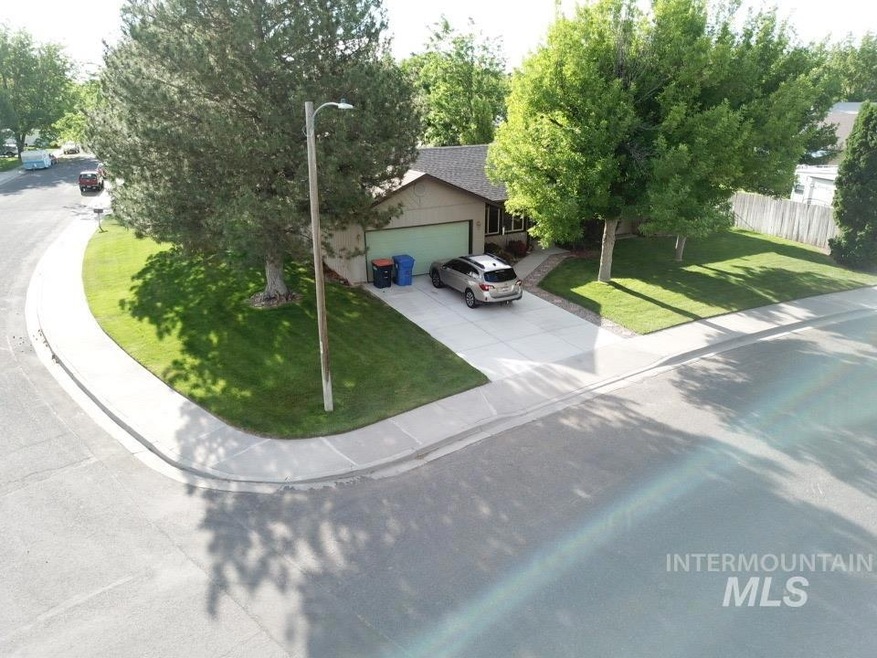 1030 Twin Parks Dr, Twin Falls, ID 83301 - photo 1