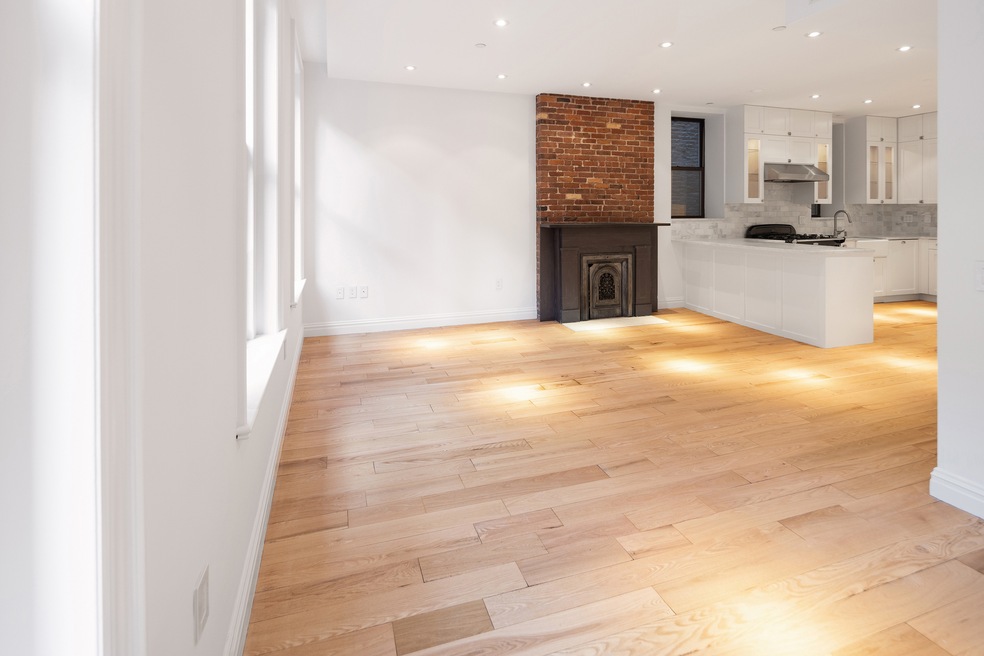 133 W 4th St unit 2, New York, NY 10012 - photo 1