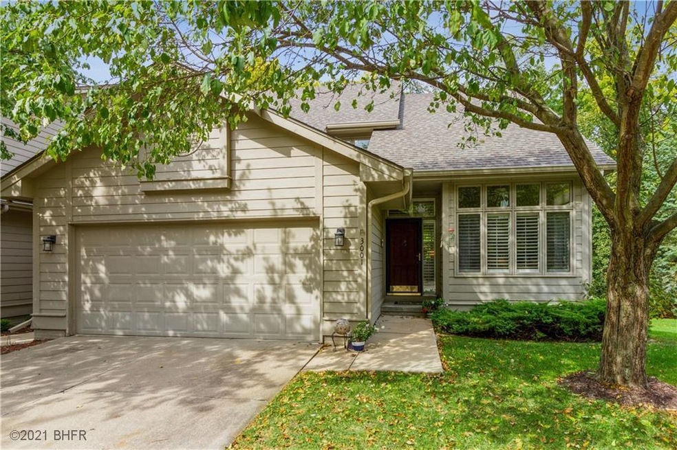3001 Fox Hollow Cir, Des Moines, IA 50321 - photo 1