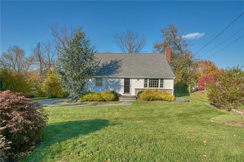 35 Tower Hill Dr, Port Chester, NY 10573 - photo 1