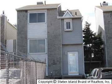 305 Ada Dr unit 70, Staten Island, NY 10303 - photo 1