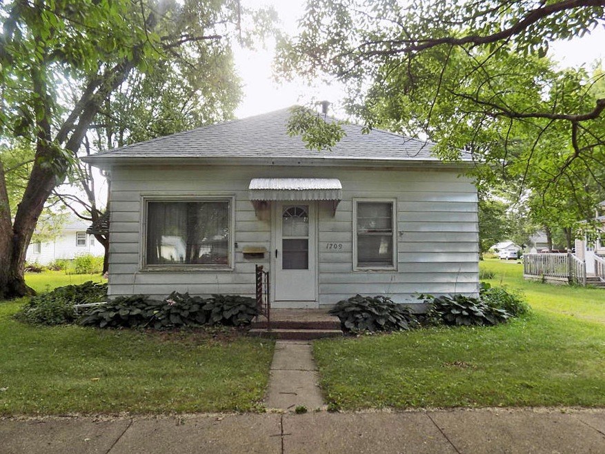 1709 Carroll Street, Boone