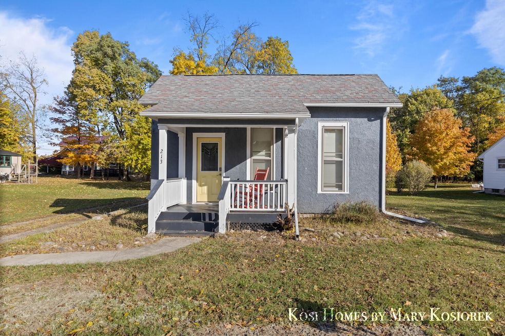 213 Drew Street
