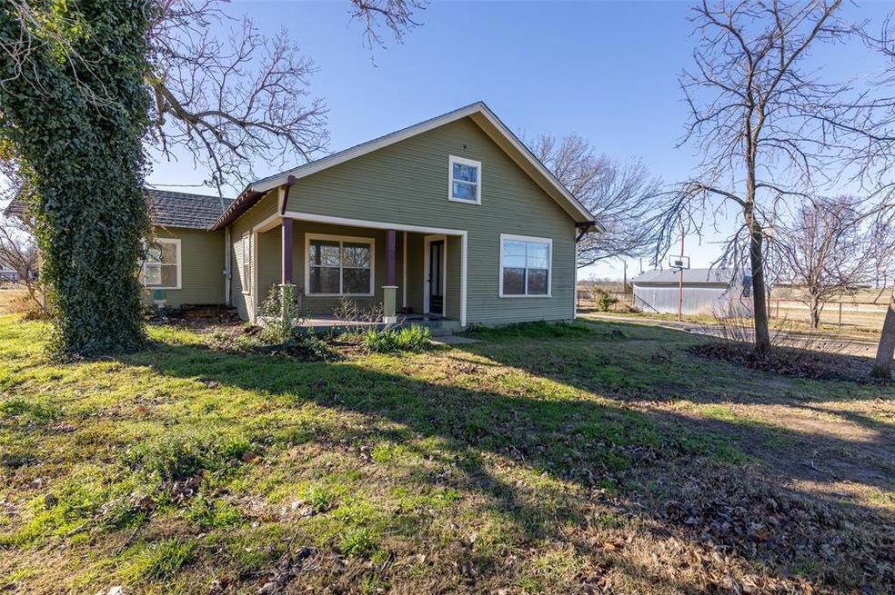 513 Old Brock Rd, Weatherford, TX 76088 - photo 1