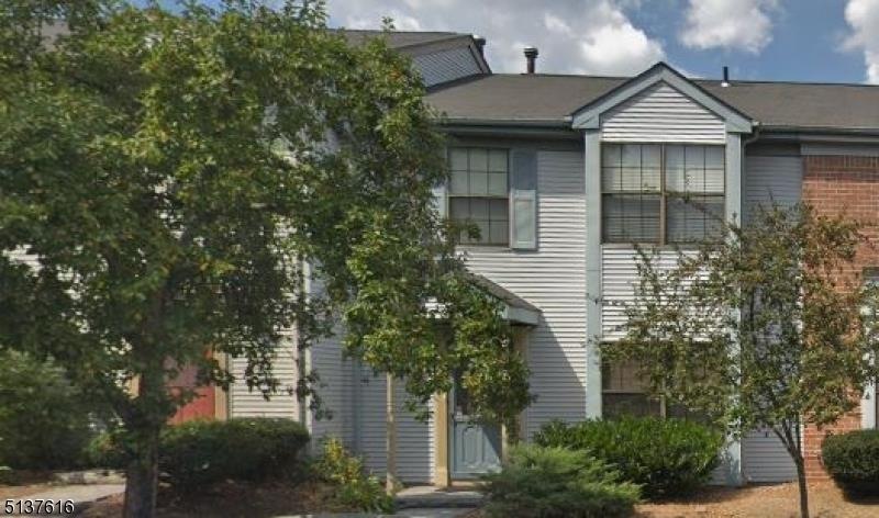 155 Chippenham Ct, Piscataway, NJ 08854 - photo 1