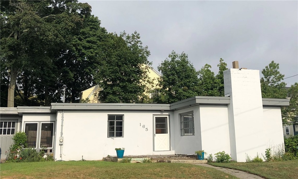Welcome to 165 Pawtuxet Ave in the charming seasid