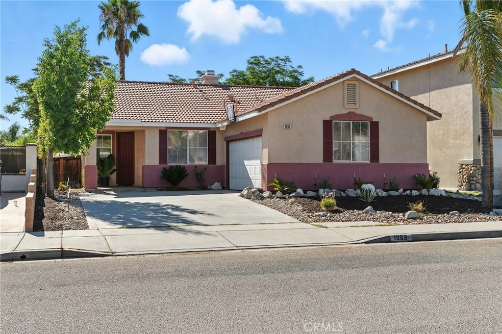 Under Contract $450,000