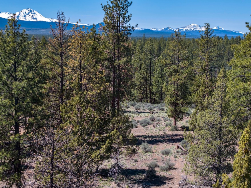 62947 Levins Ln, Bend, OR 97703 - photo 1