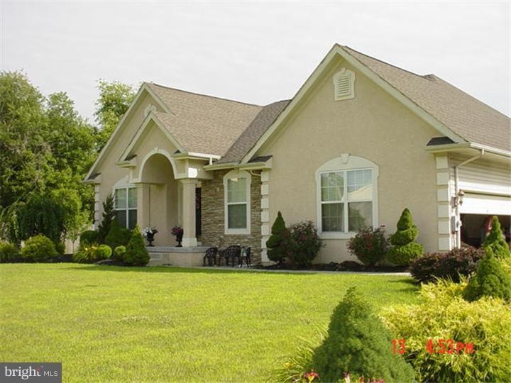 28 Georges Landing, Swedesboro, NJ 08085 - photo 1