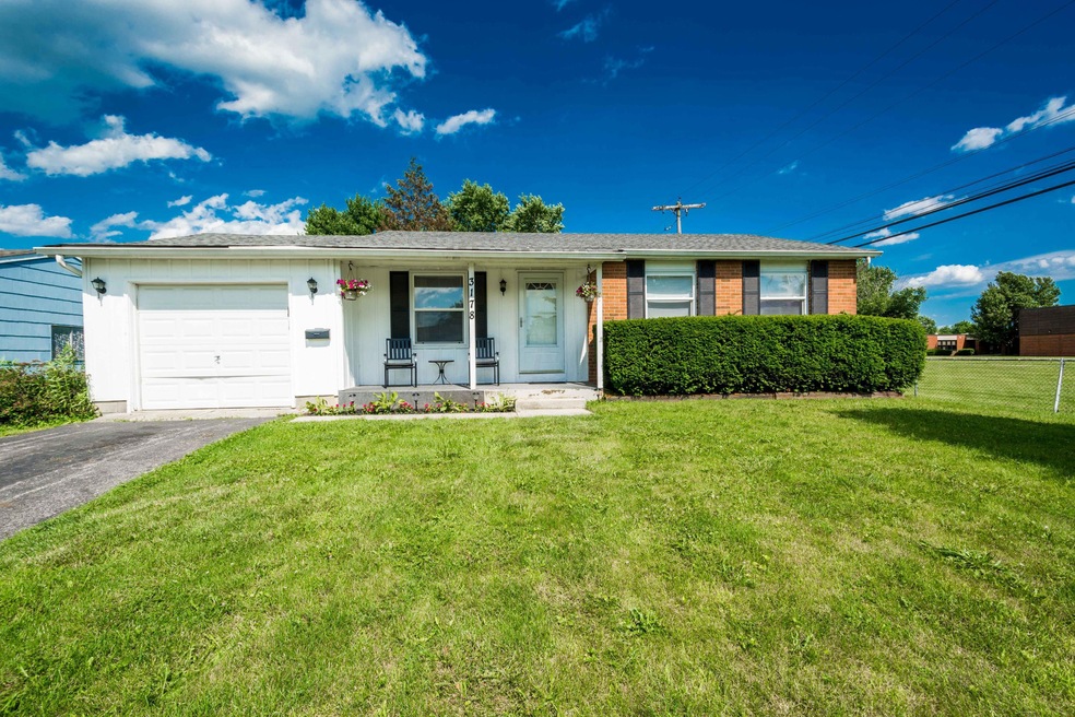 001-MLS 3178 Dunloe Rd