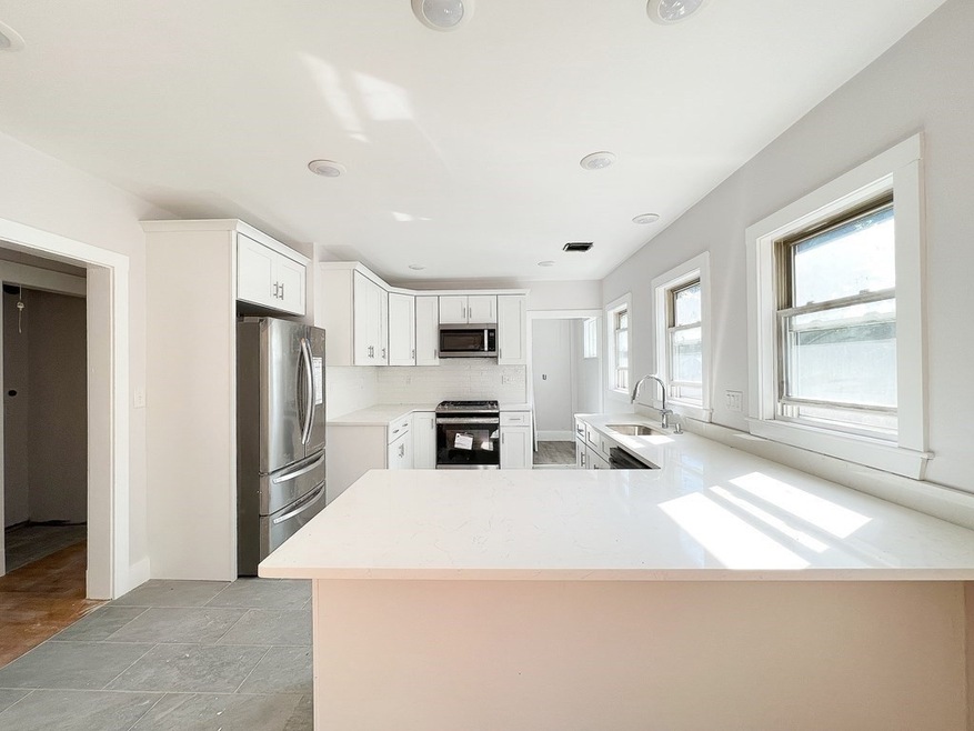 212 Derby St unit U212, West Newton, MA 02465 - photo 1