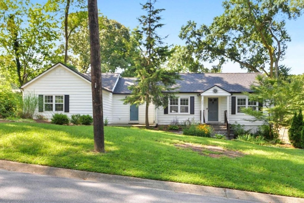 205 Maxwell Ave SW, Marietta, GA 30064 - photo 1