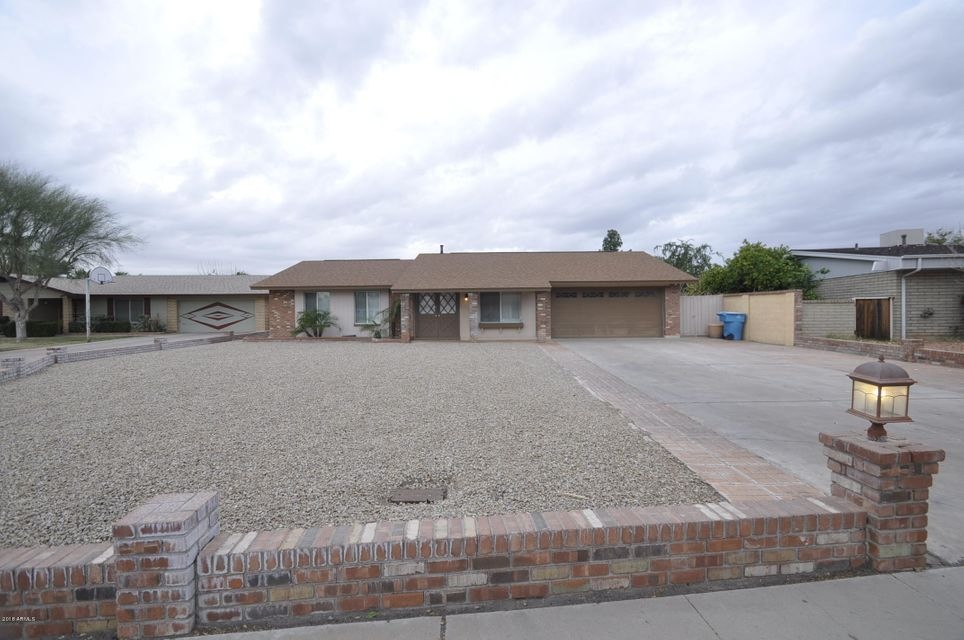 4026 W Davidson Ln, Phoenix, AZ 85051 - photo 1