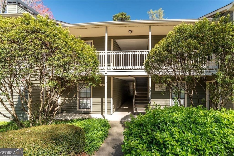 2683 Vinings Central Run SE unit 54, Smyrna, GA 30080 - photo 1