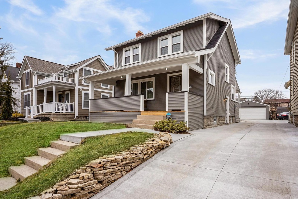 1544 Lincoln Rd, Columbus, OH 43212 - photo 1