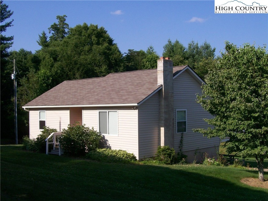 272 Ridgewood Rd, Deep Gap, NC 28618 - photo 1