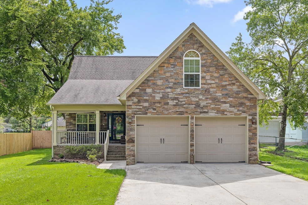 106 McClatchy Aly, Chickamauga, GA 30707 - photo 1