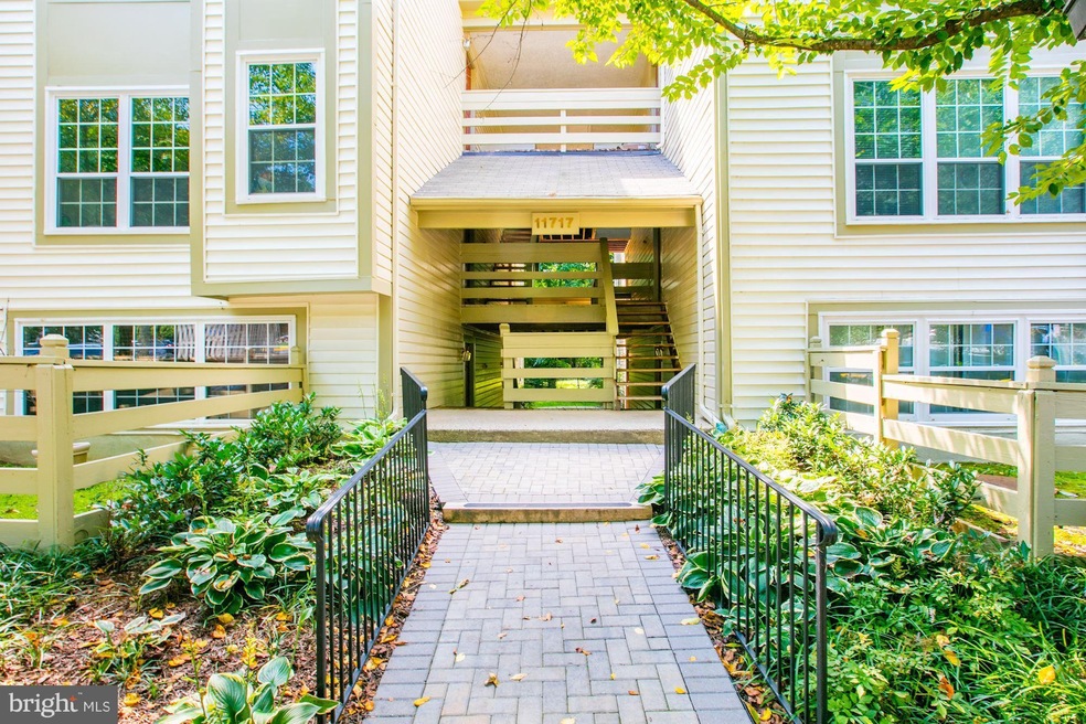 11717 Karbon Hill Ct unit 705B, Reston, VA 20191 - photo 1