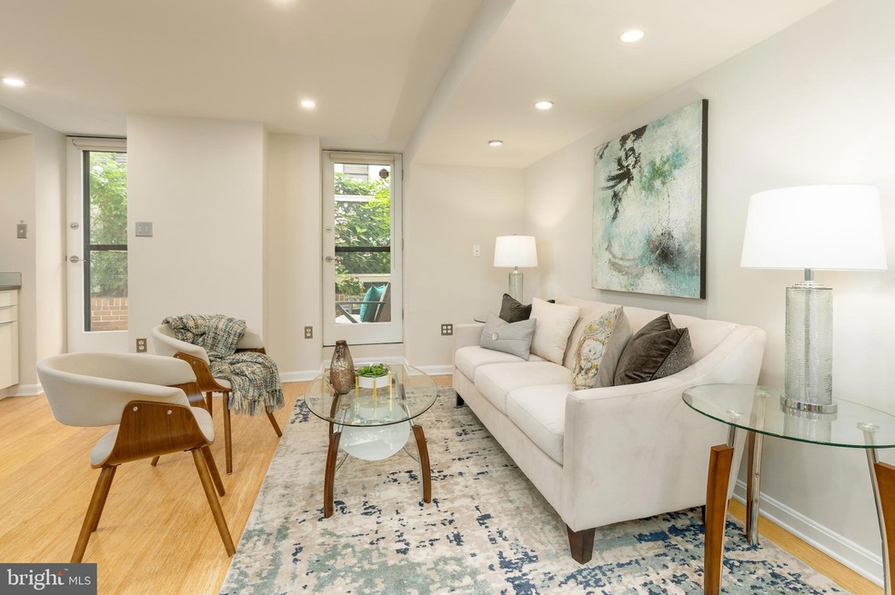 2123 California St NW unit A2, Washington, DC 20008 - photo 1