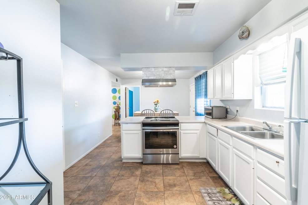 kitchen 3