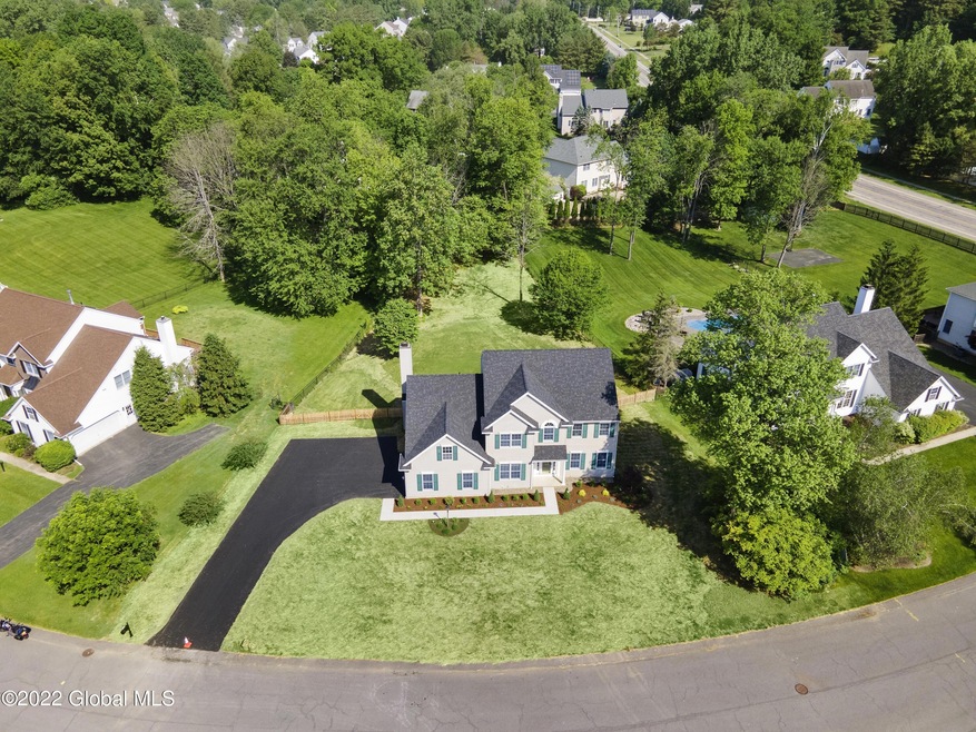 719 Sachem Cir, Slingerlands, NY 12159 - photo 1