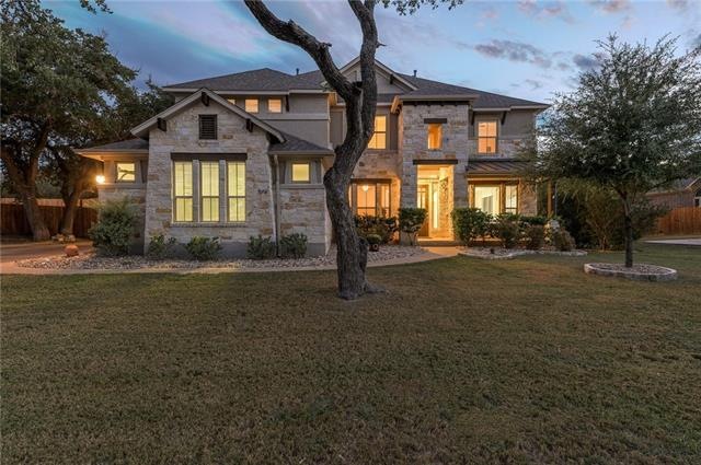 Stunning curb appeal