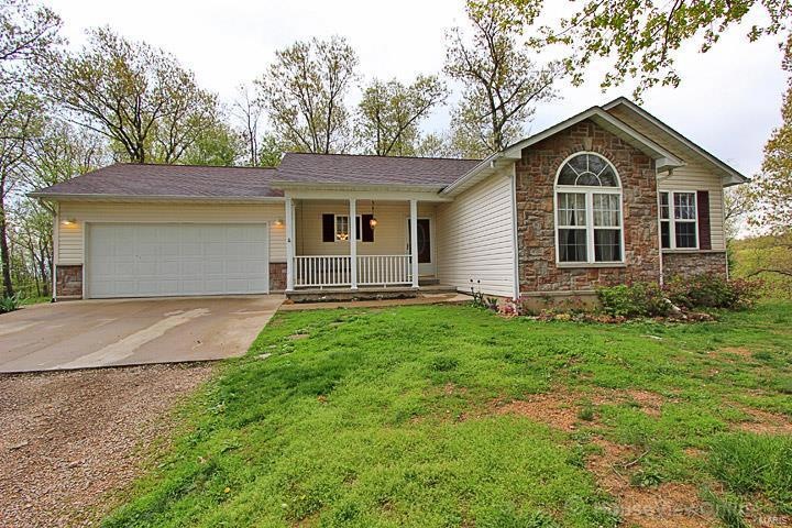 1945 Black Oak Dr, Farmington, MO 63640 - photo 1
