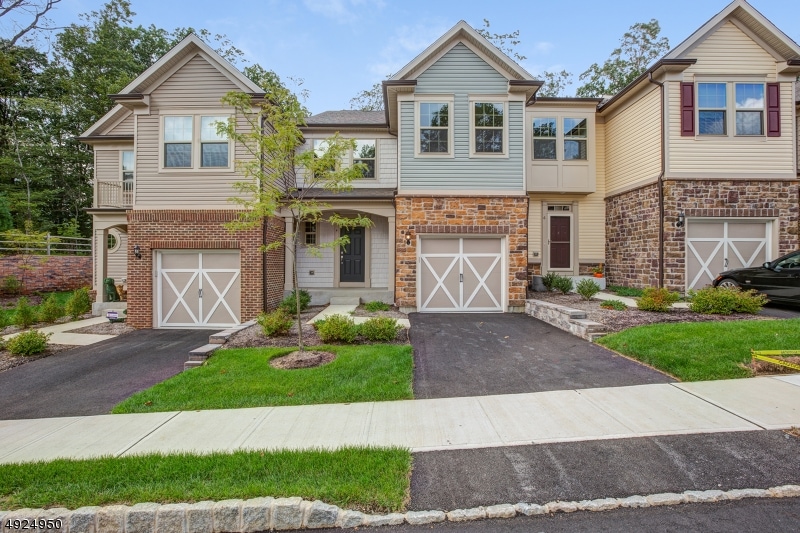 4 Brompton Place, Randolph, NJ 07869 - photo 1