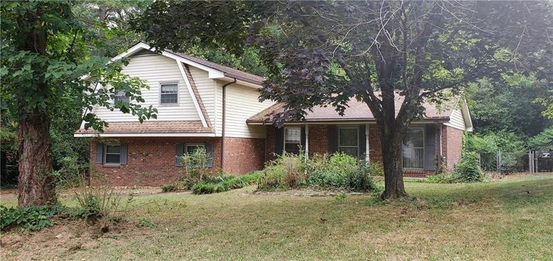 Corner view of house