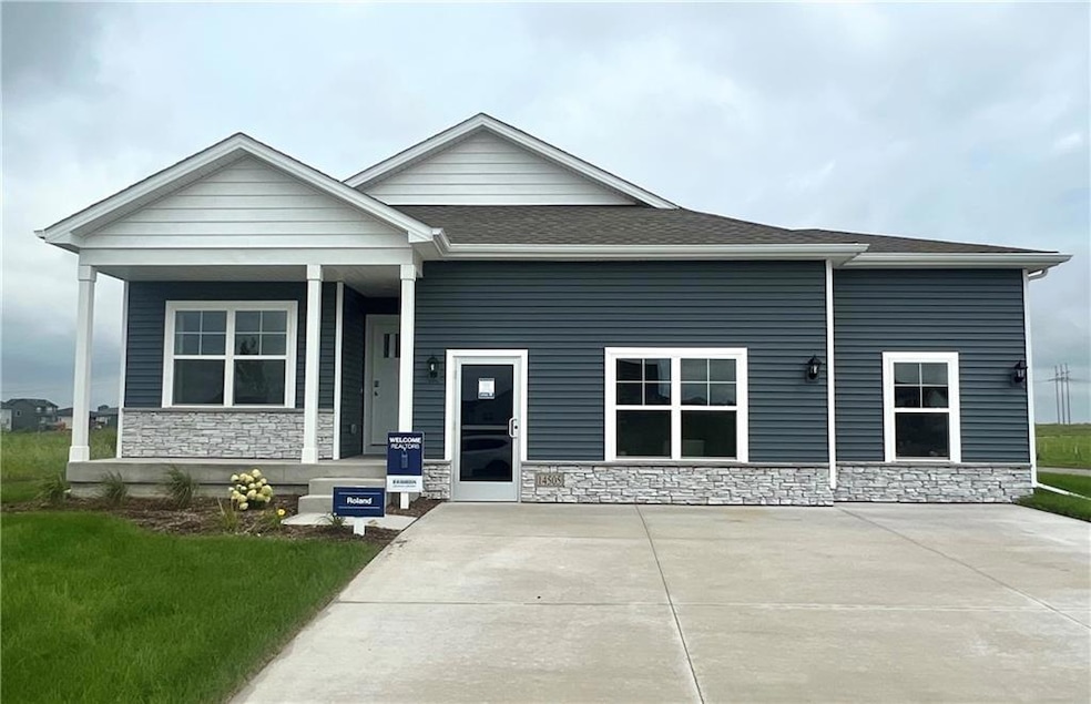 14505 Ironwood Ct, Grimes, IA 50111 - photo 1