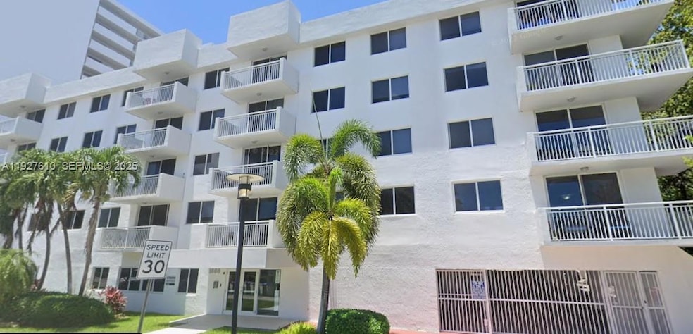 1665 Bay Rd unit 415, Miami Beach, FL 33139 - photo 1