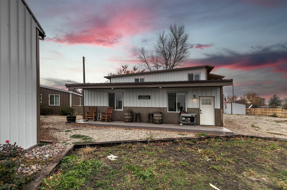 211 Fish Hatchery Rd, Hamilton, MT 59840 - photo 1