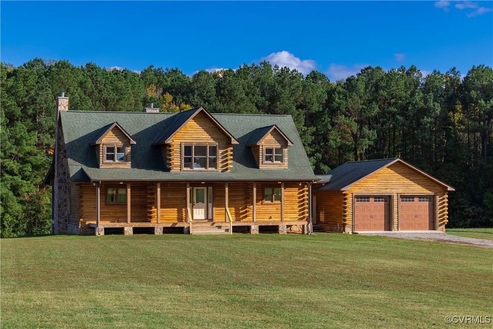 Custom One-Of-A-Kind Log home