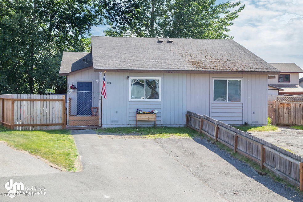 Exterior Front 1284-SMALL