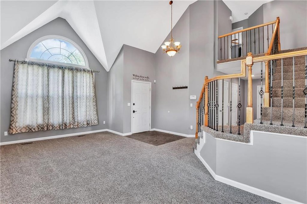 5708 Brownridge Dr, Shawnee, KS 66218 - photo 1